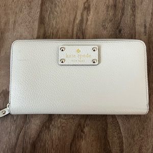 Kate Spade Ivory Zip Wallet